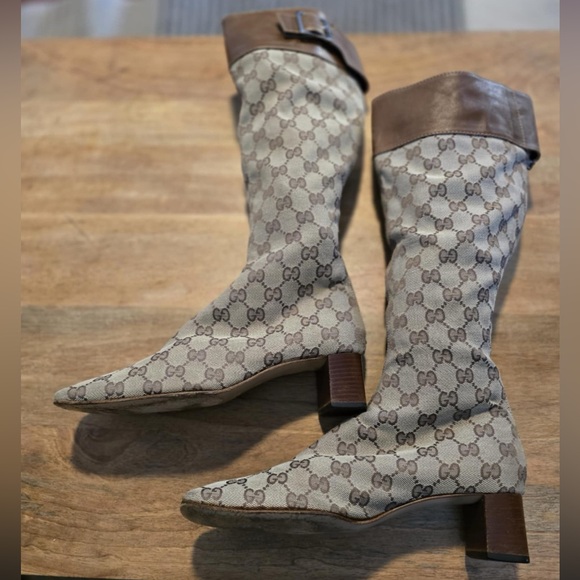 Gucci Monogram boots - Picture 2 of 16